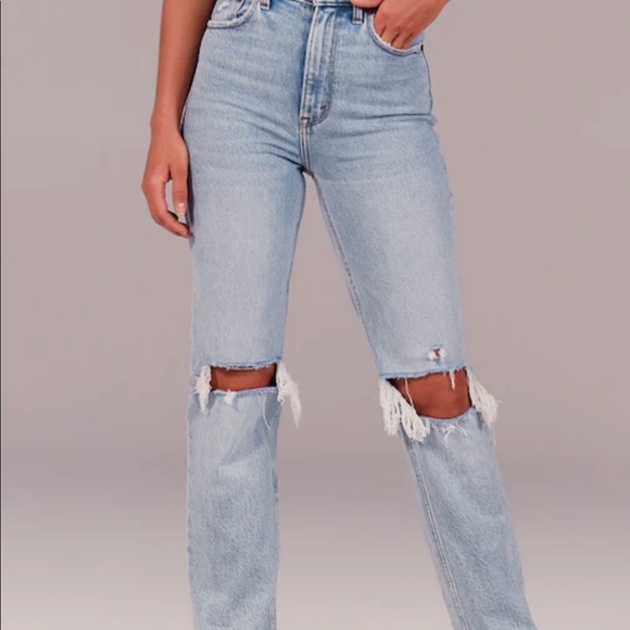 Abercrombie & Fitch Denim - NWT Abercrombie 90s ultra high rise straight jean
